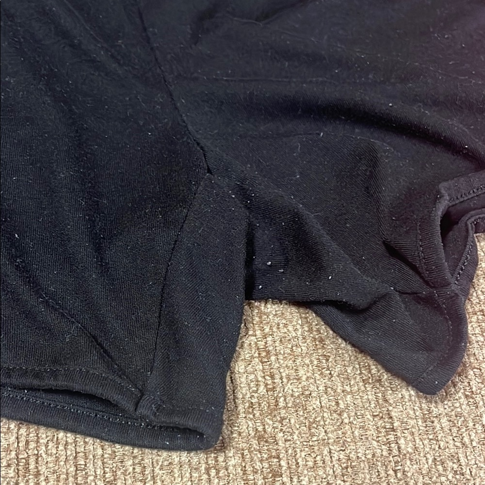 ⭐️3/$20 Danskin Now coral and black Shorts - Picture 6 of 9